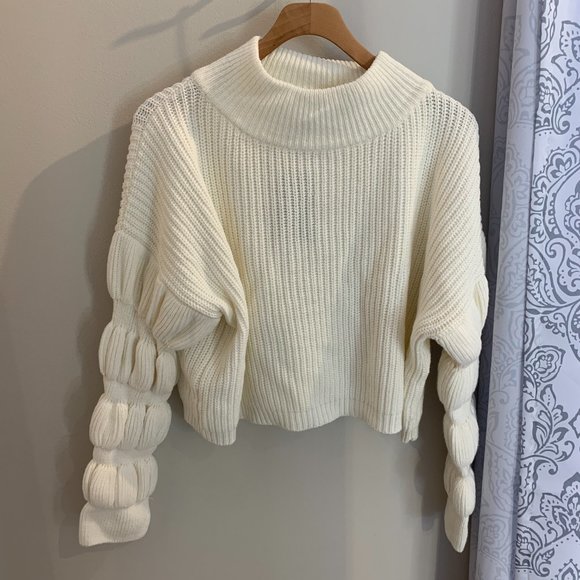 COZY NIGHTS MOCKNECK BUBBLE SLEEVE SWEATER - Picture 4 of 6